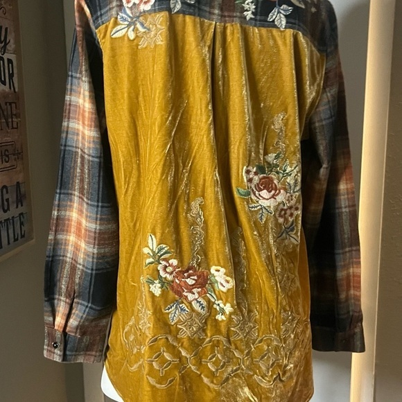 Button up blouse embroidered el et mixed media by paparazzi - Picture 5 of 13